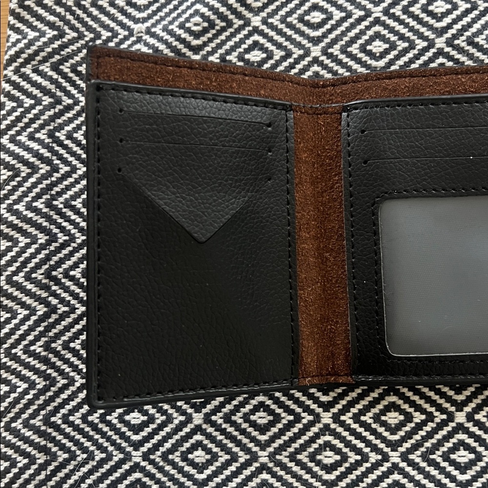 Wallet - Picture 3 of 6